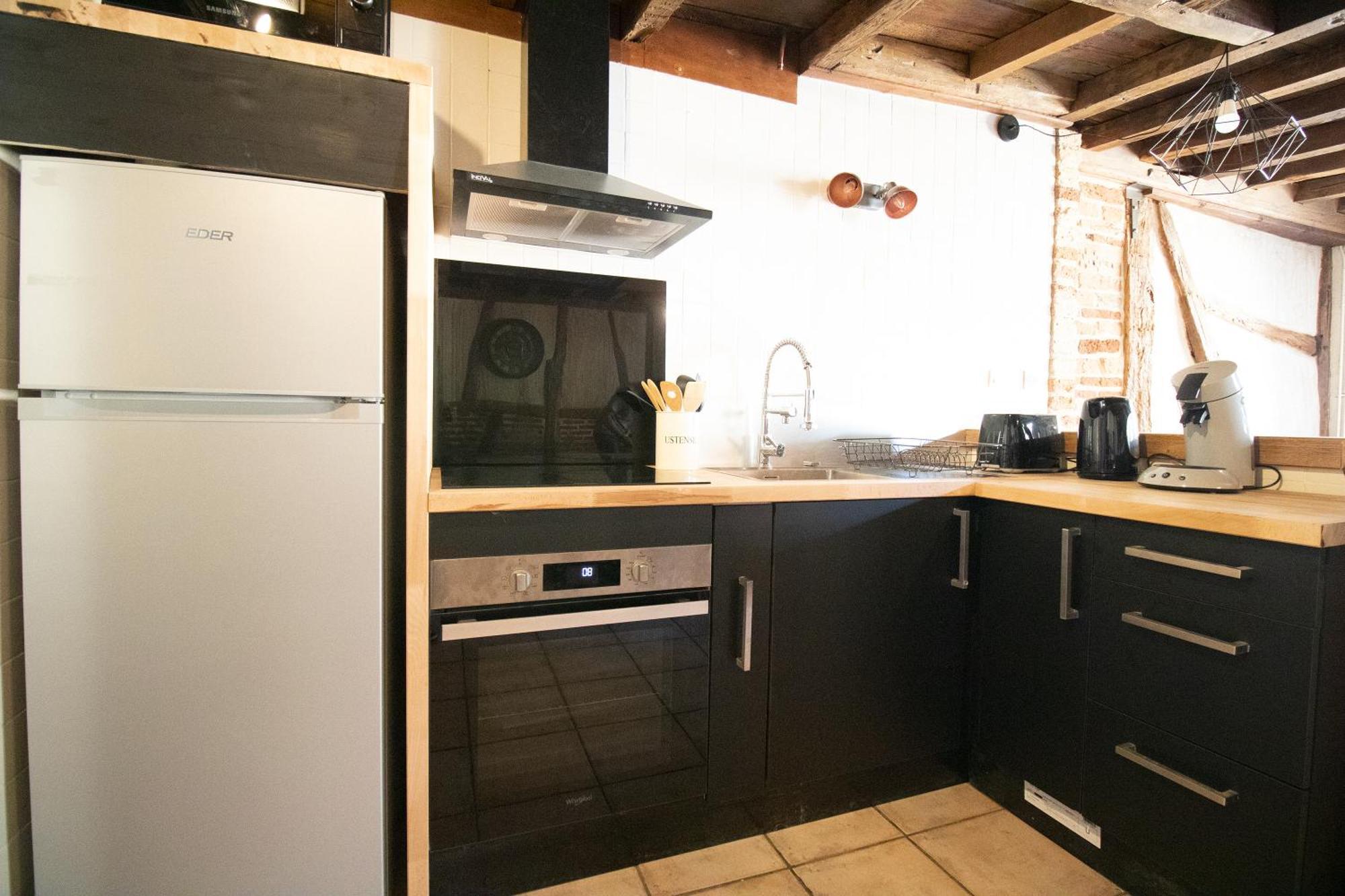 Les Chambres Tonics Montrevel-en-Bresse ภายนอก รูปภาพ